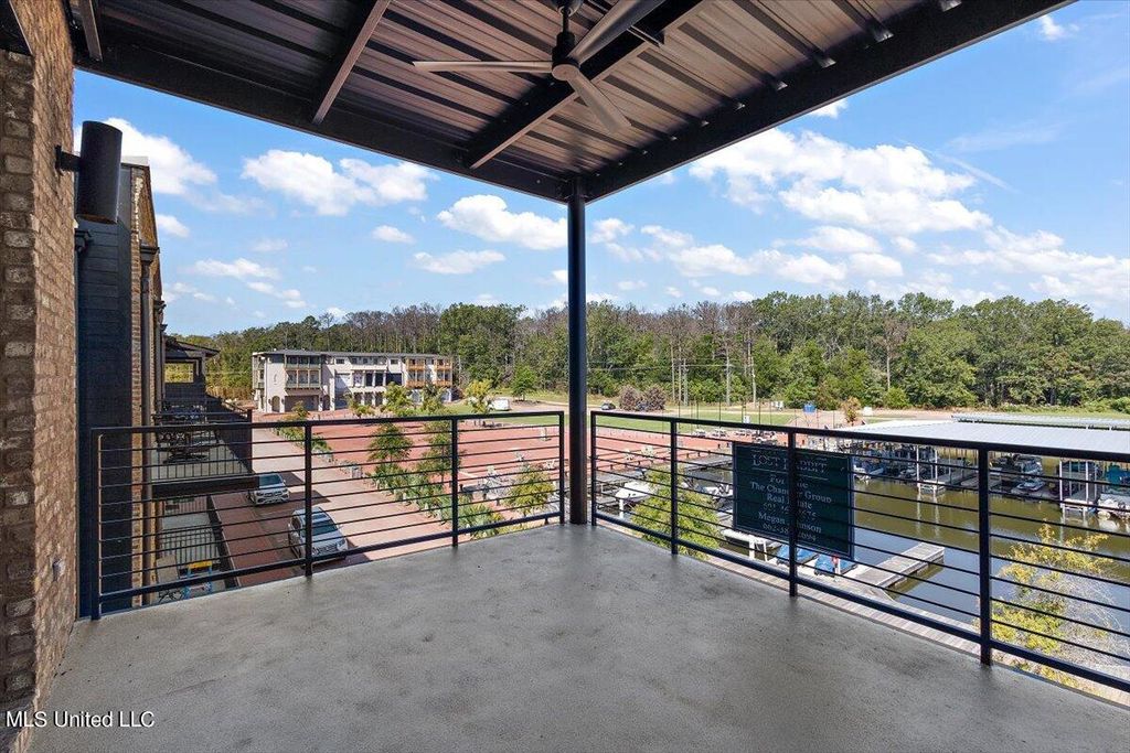 145 Republic Street, 703, Madison, MS 39110