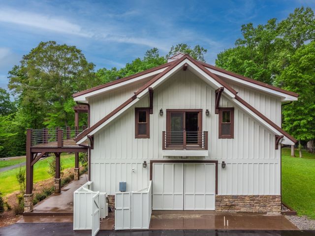 1224 Hangar Drive, Springfield, TN 37172