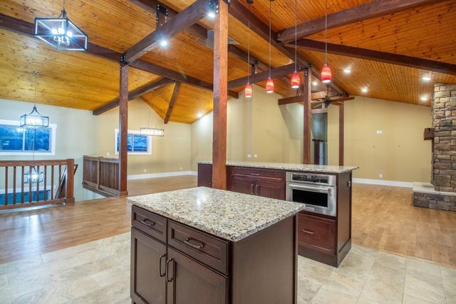 1224 Hangar Drive, Springfield, TN 37172