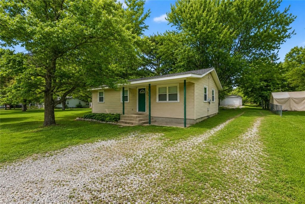 362 S Napier Avenue, Fayetteville, AR 72701