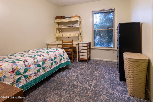 144 Hurstbourne Dr, Bardstown, KY 40004