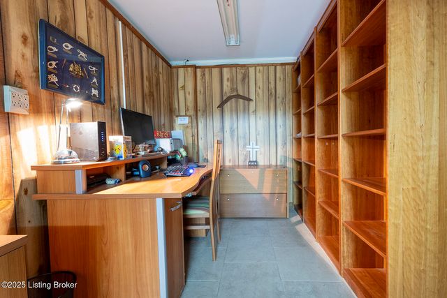 144 Hurstbourne Dr, Bardstown, KY 40004