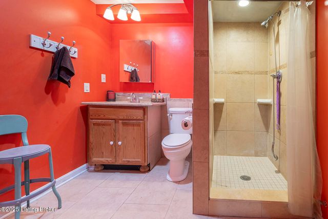 144 Hurstbourne Dr, Bardstown, KY 40004