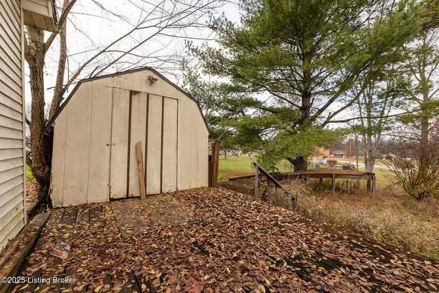 144 Hurstbourne Dr, Bardstown, KY 40004