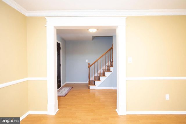 2 DONCASTER RD, Cherry Hill, NJ 08003