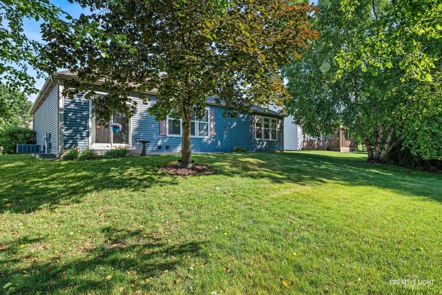 1315 Slater Street, Sugar Grove, IL 60554