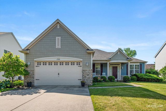 1315 Slater Street, Sugar Grove, IL 60554