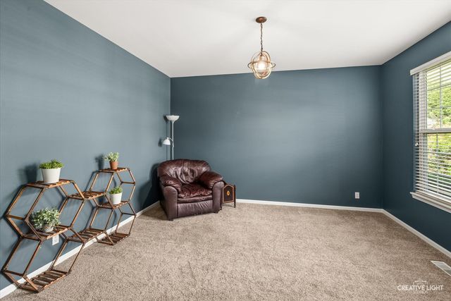 1315 Slater Street, Sugar Grove, IL 60554