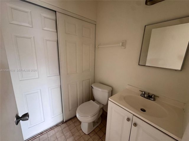 5944 NW 21st St 51-C, Lauderhill, FL 33313