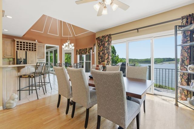 305 Harbor Dr, Old Hickory, TN 37138