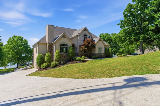 305 Harbor Dr, Old Hickory, TN 37138