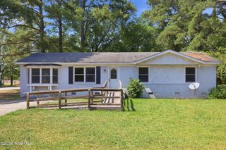 101 Fairwood Lane, Greenville, NC 27834