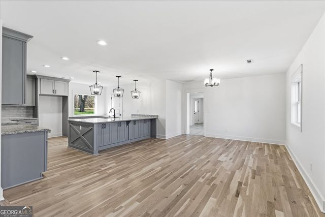 32 Church Street, Taylorsville, GA 30178