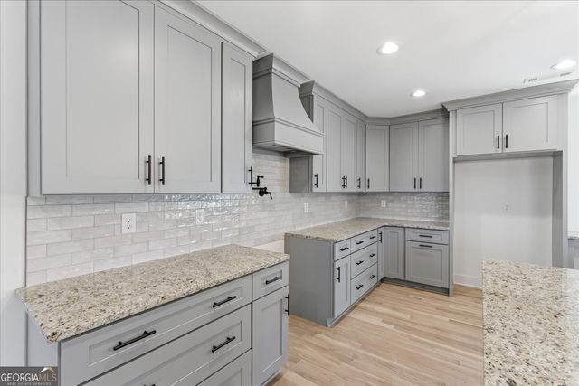 32 Church Street, Taylorsville, GA 30178