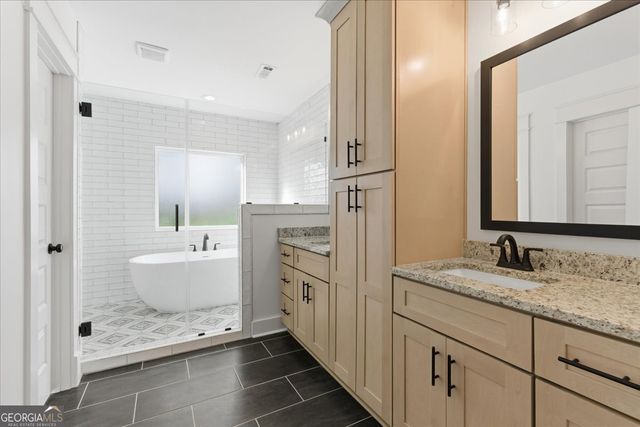 32 Church Street, Taylorsville, GA 30178