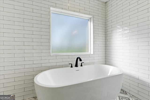 32 Church Street, Taylorsville, GA 30178