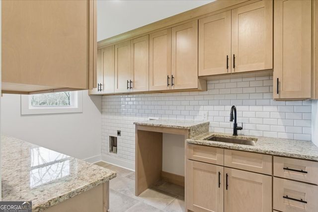 32 Church Street, Taylorsville, GA 30178