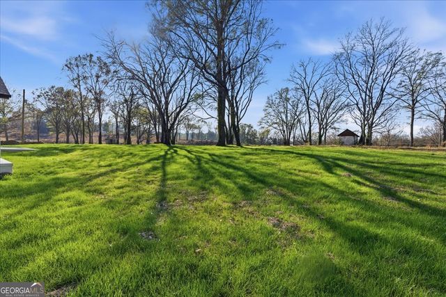 32 Church Street, Taylorsville, GA 30178