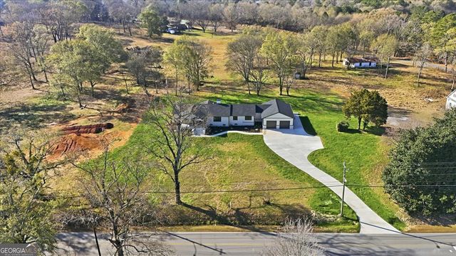 32 Church Street, Taylorsville, GA 30178