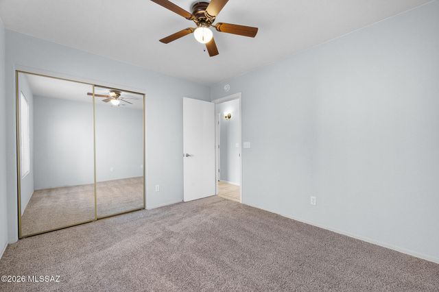 10235 E Rainbow Meadow Drive, Tucson, AZ 85747