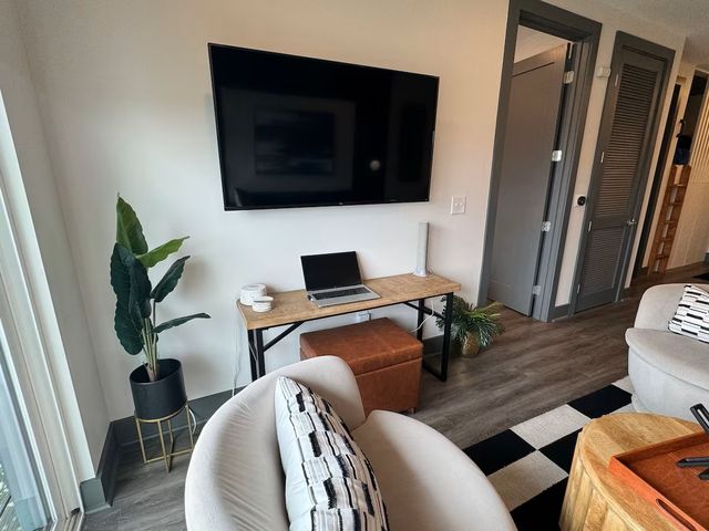 65 Lindsley Ave Apt 308, Nashville, TN 37210