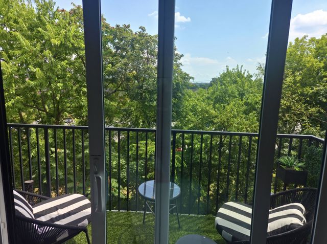 65 Lindsley Ave Apt 308, Nashville, TN 37210