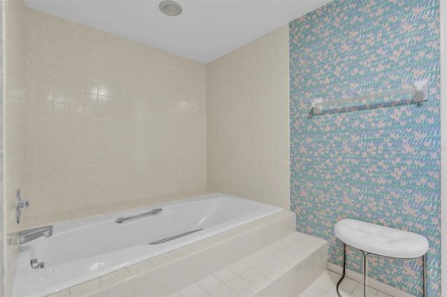 5635 GULF OF MEXICO DRIVE 202, Longboat Key, FL 34228