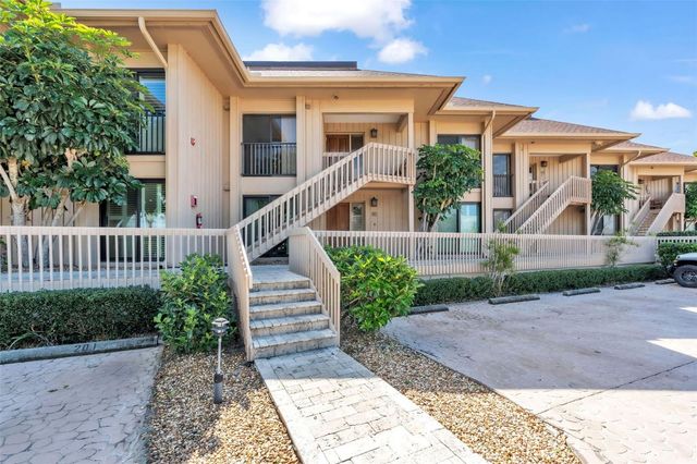 5635 GULF OF MEXICO DRIVE 202, Longboat Key, FL 34228