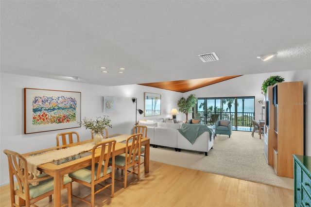 5635 GULF OF MEXICO DRIVE 202, Longboat Key, FL 34228