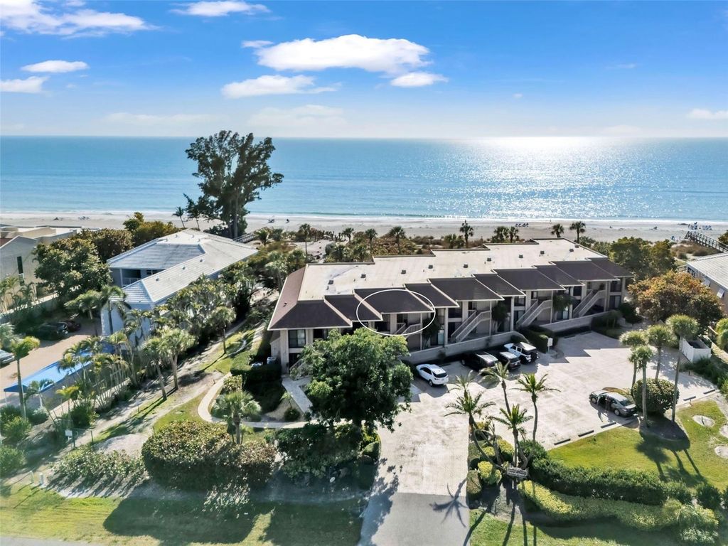 Image 1 of property listing at 5635 GULF OF MEXICO DRIVE 202, Longboat Key, FL 34228