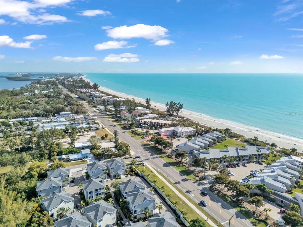 Image 59 of property listing at 5635 GULF OF MEXICO DRIVE 202, Longboat Key, FL 34228