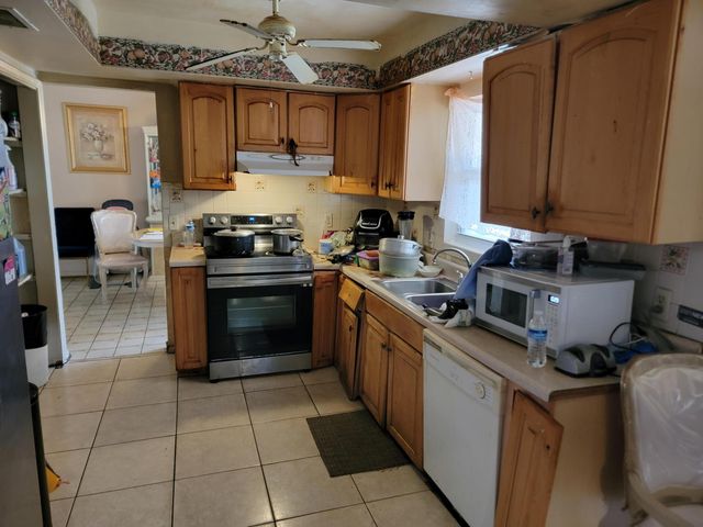10641 NW 28TH Place, Sunrise, FL 33322