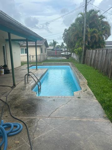 10641 NW 28TH Place, Sunrise, FL 33322