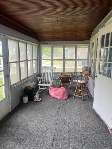 1626 Connecticut Avenue, Marysville, MI 48040