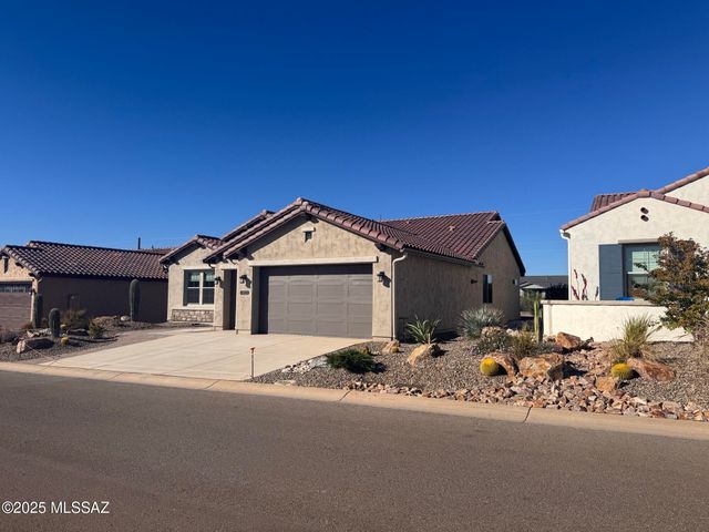 61486 E Travertine Street, Oracle, AZ 85623