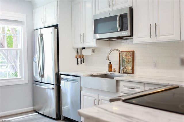 497 Bridge ST, Hampton, VA 23669