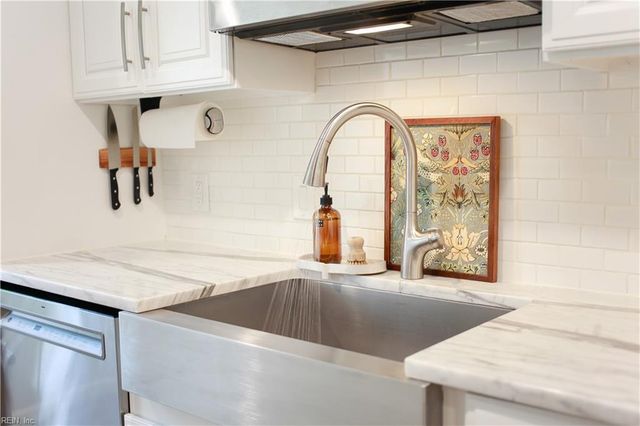 497 Bridge ST, Hampton, VA 23669