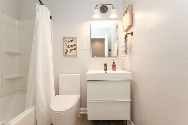 497 Bridge ST, Hampton, VA 23669