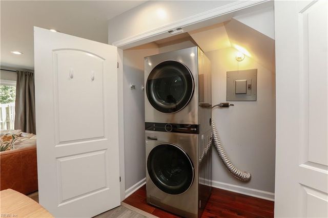 497 Bridge ST, Hampton, VA 23669