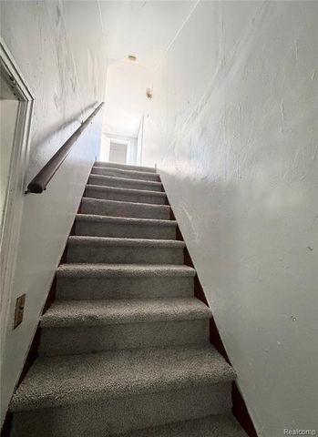 6023 Casmere Street, Hamtramck, MI 48212