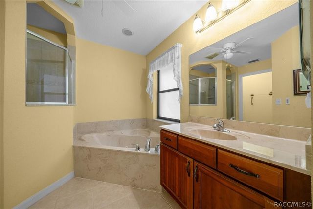 10190 N Athenia Drive, Citrus Springs, FL 34434