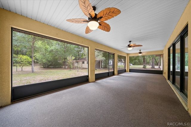 10190 N Athenia Drive, Citrus Springs, FL 34434