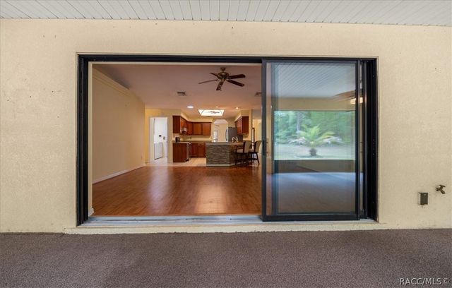 10190 N Athenia Drive, Citrus Springs, FL 34434