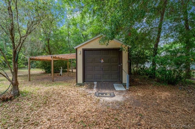 10190 N Athenia Drive, Citrus Springs, FL 34434