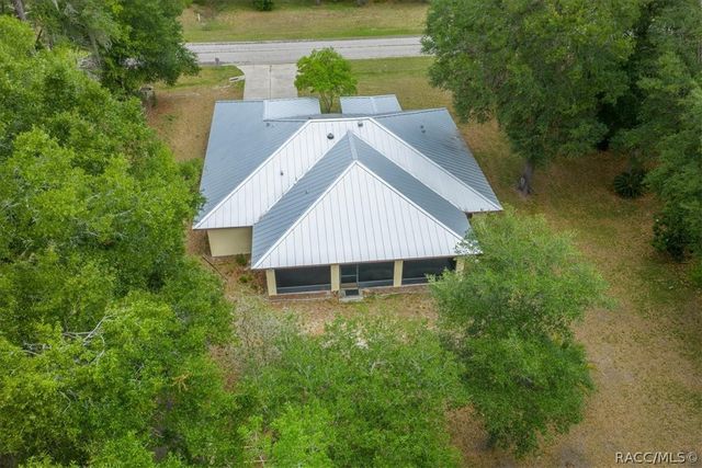 10190 N Athenia Drive, Citrus Springs, FL 34434
