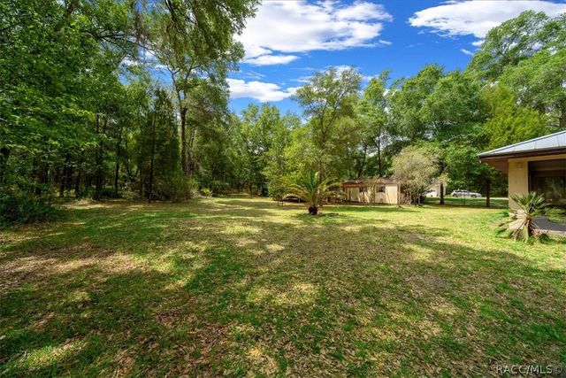 10190 N Athenia Drive, Citrus Springs, FL 34434