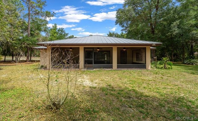 10190 N Athenia Drive, Citrus Springs, FL 34434