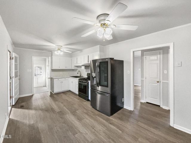 5030 Chesapeake Road, Fayetteville, NC 28311