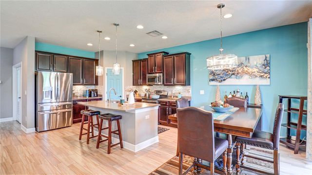7651 WINDCHASE WAY, Wesley Chapel, FL 33545