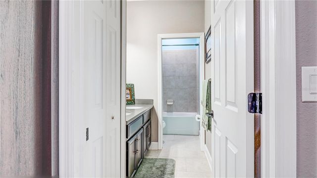 7651 WINDCHASE WAY, Wesley Chapel, FL 33545